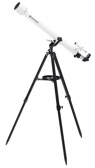 Bresser Classic 60/900 refractor on its alt-azimuth tripod