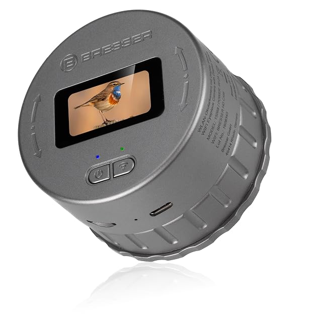 Bresser WLAN eyepiece camera with its 1.47 inch display